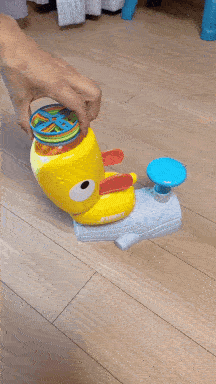 Flying Saucer Foot Launcher Ejection Disk Duck Toy